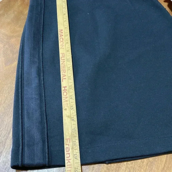 Piazza Sempione Made in Italy Black Knit Mini Skirt, Size 42/US 6. - Picture 8 of 9